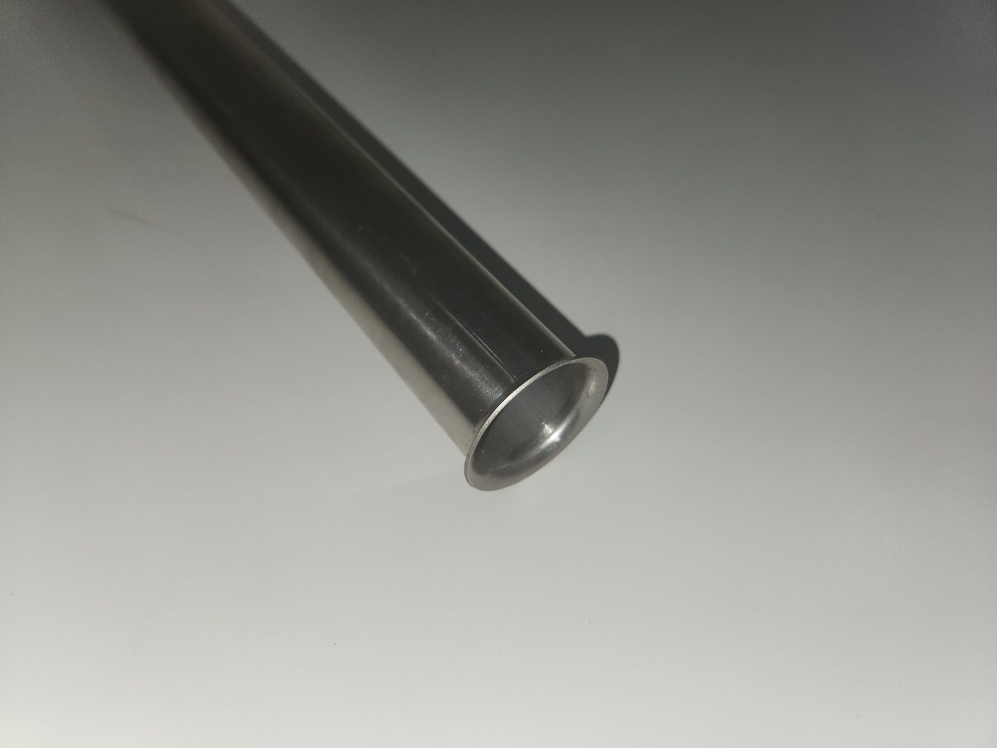 Valveless Pulse Jet Engine 10N